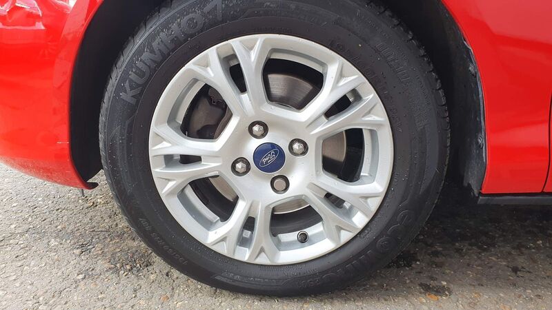 FORD B-MAX