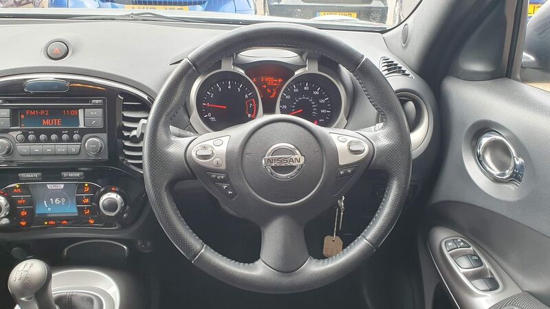 NISSAN JUKE