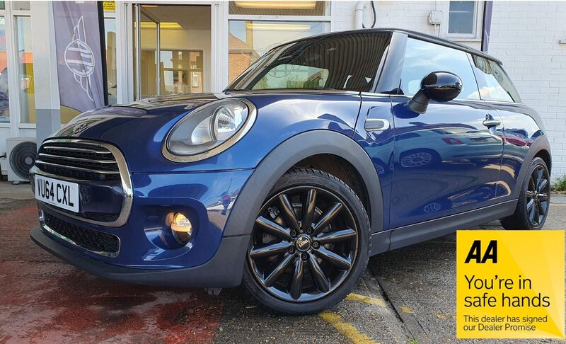 View MINI HATCH 1.5 Cooper D Euro 6 (s/s) 3dr