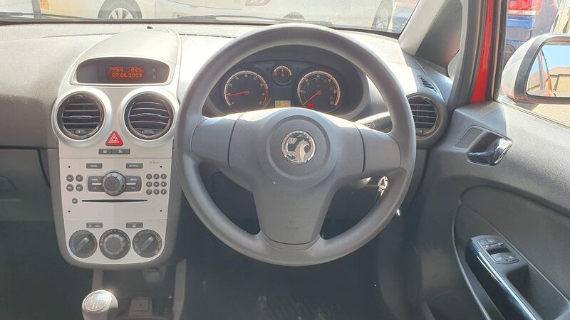 VAUXHALL CORSA