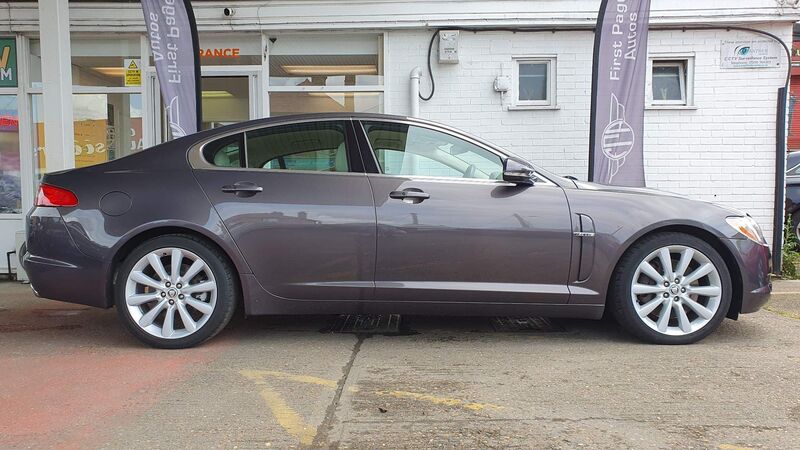 JAGUAR XF