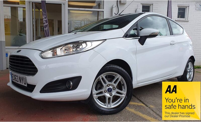 View FORD FIESTA 1.25 Zetec Euro 5 3dr