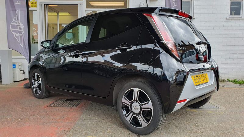 TOYOTA AYGO