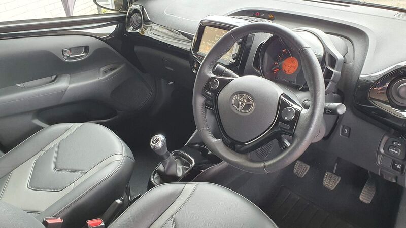 TOYOTA AYGO