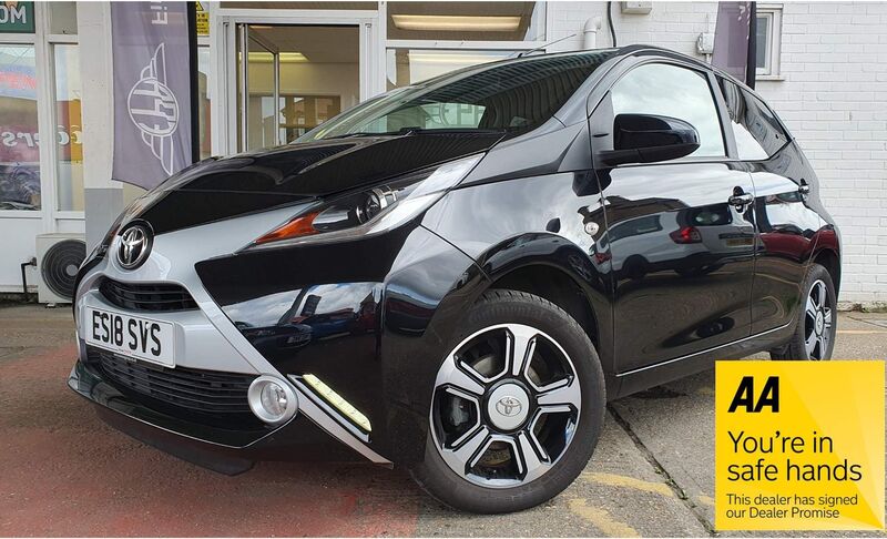 View TOYOTA AYGO 1.0 VVT-i x-clusiv3 Euro 6 5dr