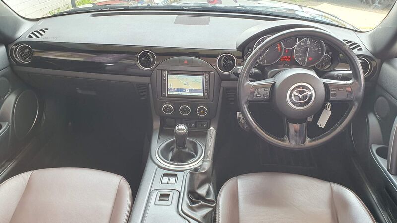 MAZDA MX-5