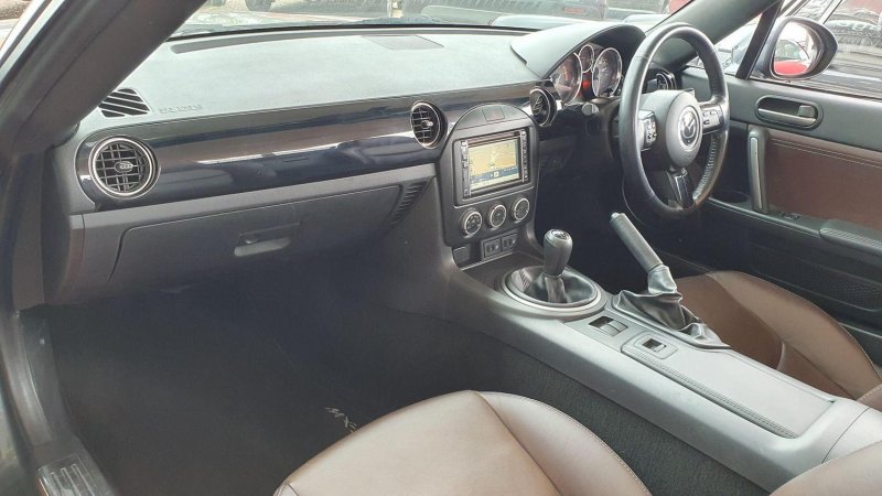 MAZDA MX-5