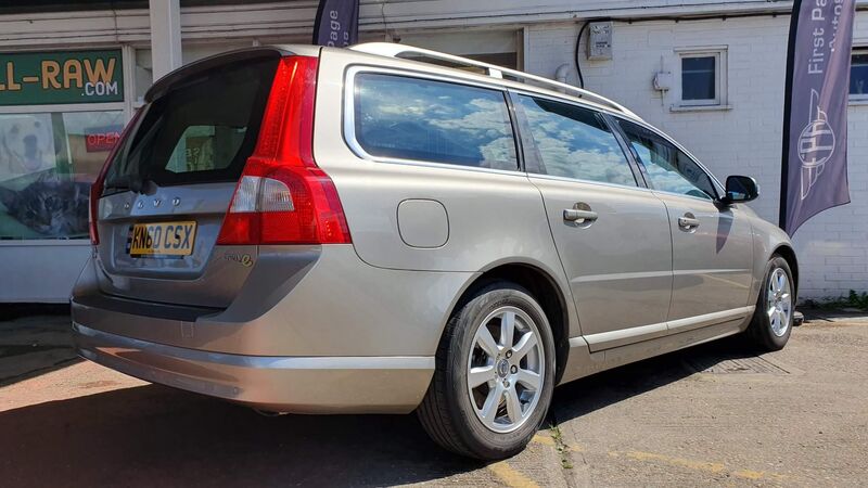 VOLVO V70