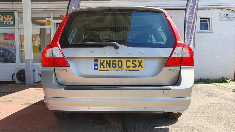 VOLVO V70