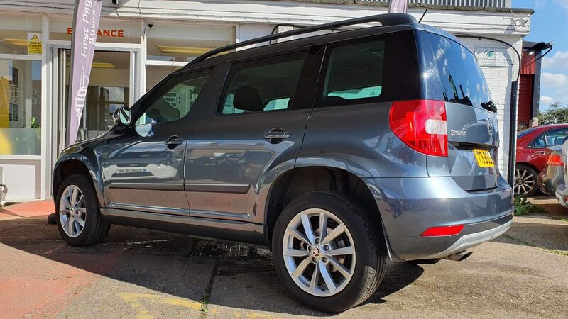 SKODA YETI