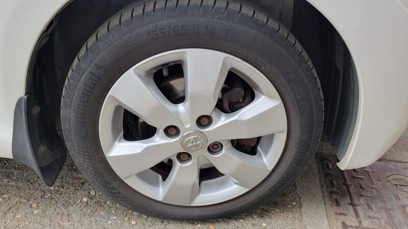 TOYOTA AYGO