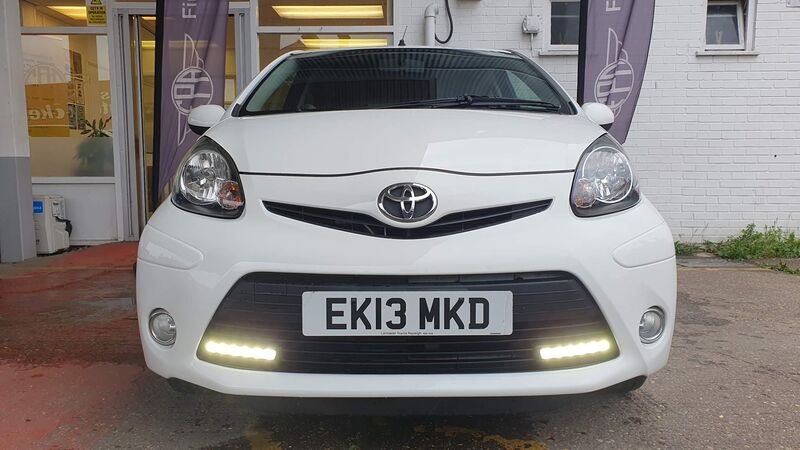 View TOYOTA AYGO 1.0 VVT-i Fire Euro 5 5dr
