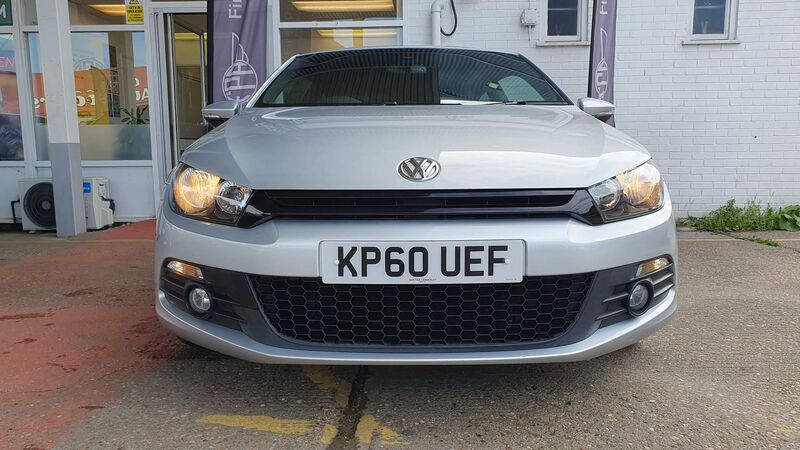 View VOLKSWAGEN SCIROCCO 2.0 TSI GT Euro 5 3dr