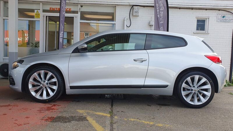 VOLKSWAGEN SCIROCCO