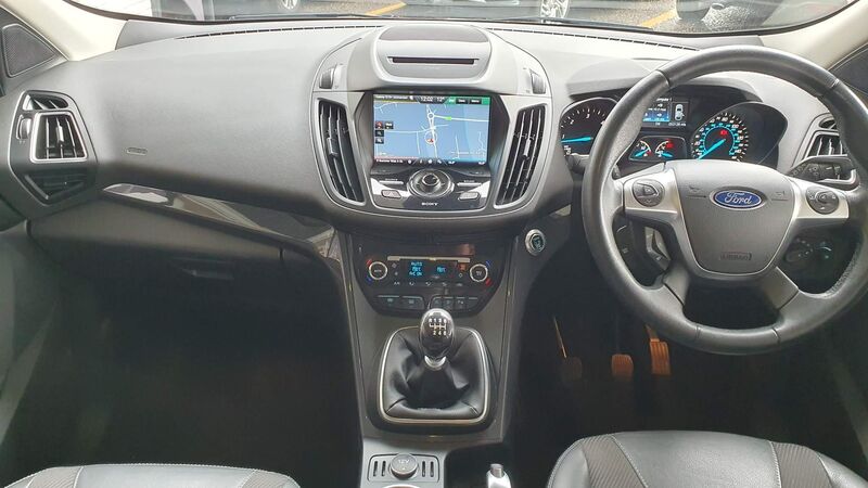 FORD KUGA