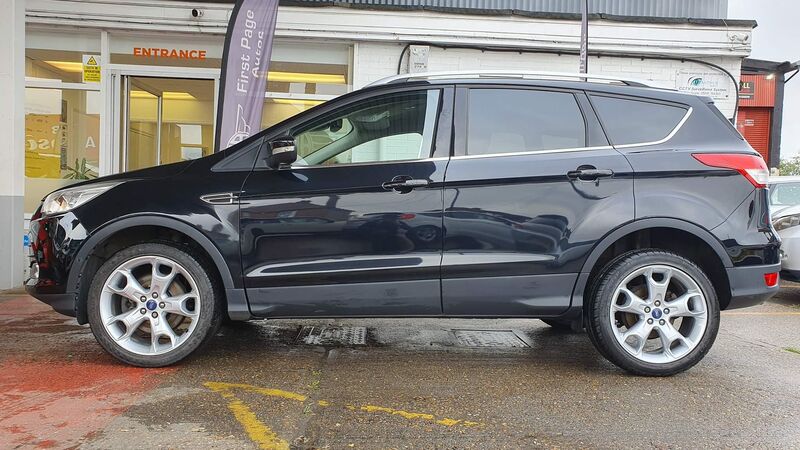 FORD KUGA